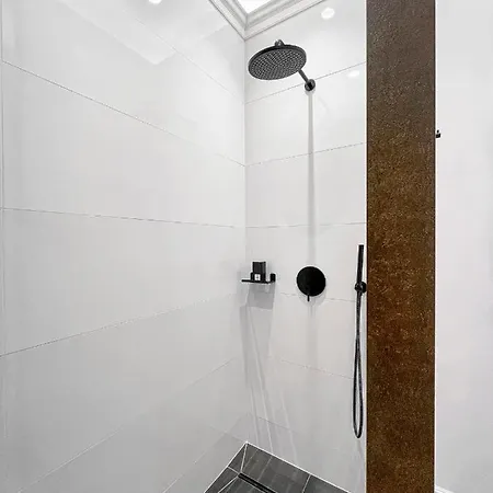 Apartment Apartament Pierwsza Dzielnica Przy Strefie Kultury *